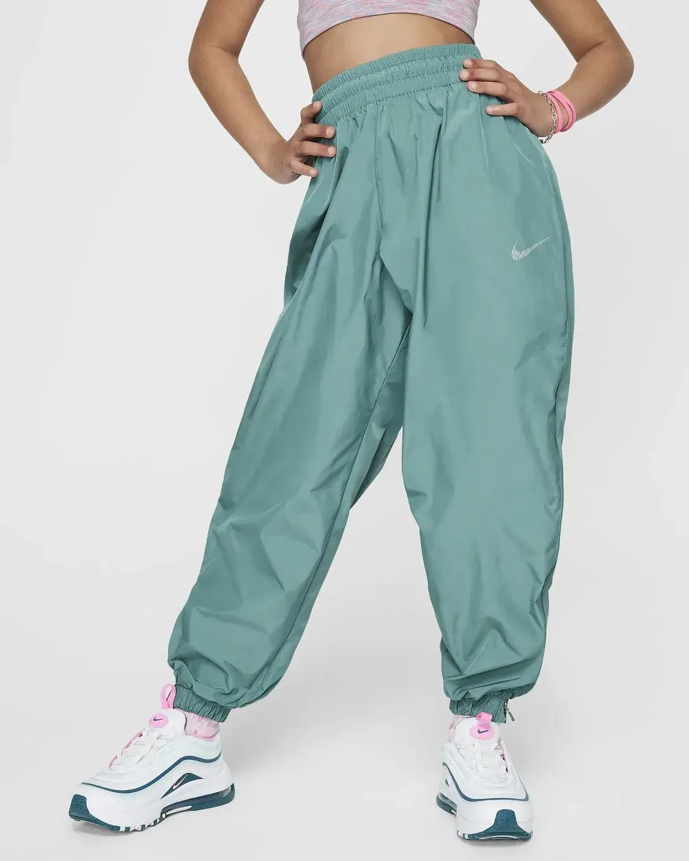 Nike-Sportswear-Girls-Woven-Pants